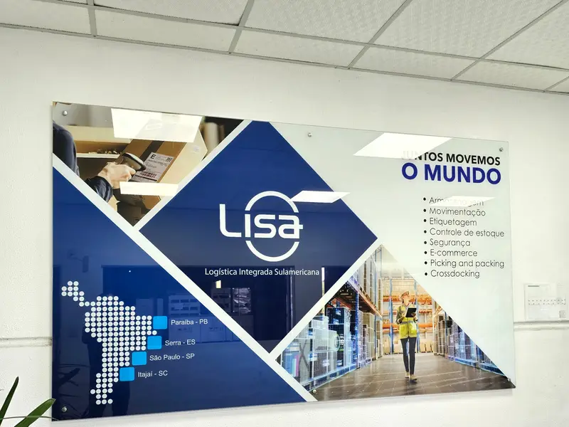 Painel institucional da Lisa Logística