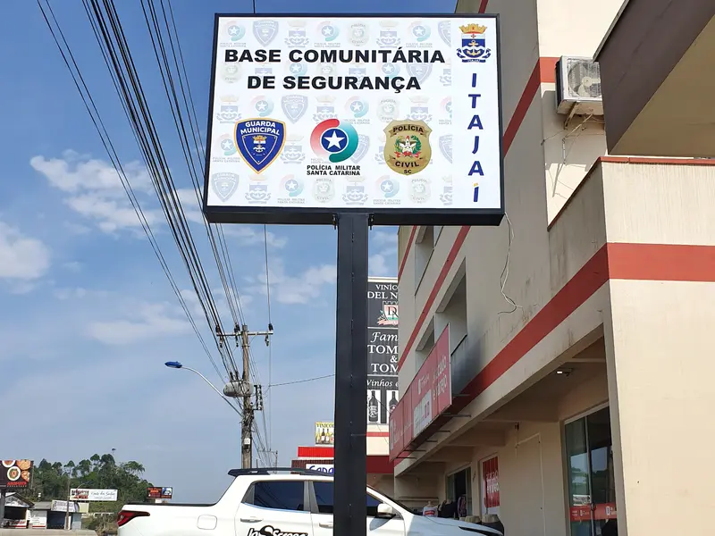 Placa da Base Comunitária de Segurança de Itajaí
